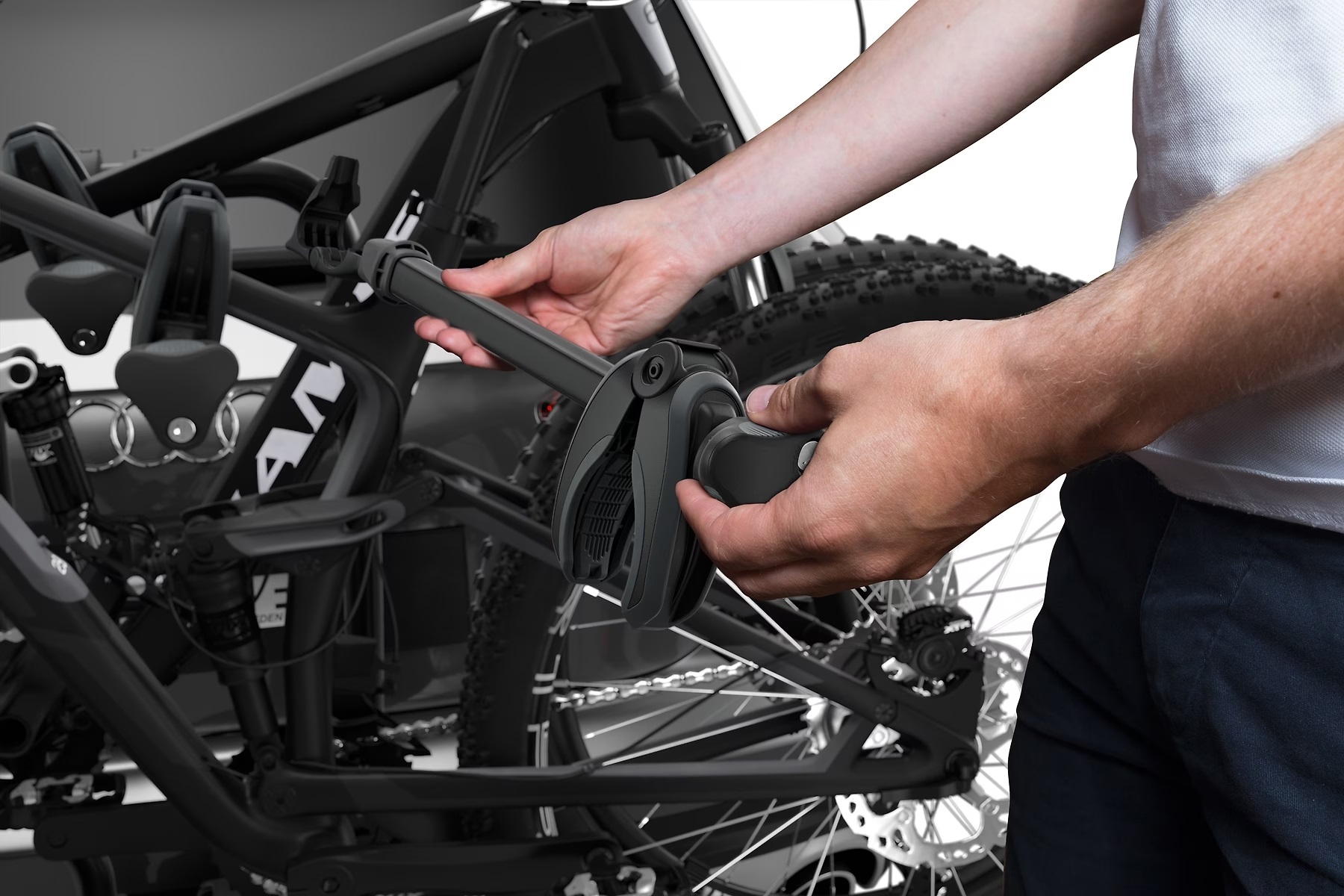 EasyFold XT 3bike Black 13pin